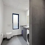 In With 3 Bedrooms And Wifi 펜션 Knebel